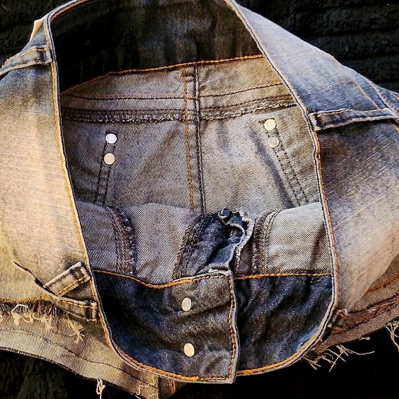 Emporio - LG Blue Wide Band Distressed Denim Micro Shorts - Picture 10 of 11